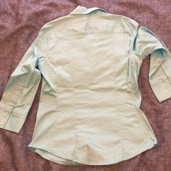 Banana Republic Button Down Shirt Blouse Light Blue 3/4 Sleeve Stretch Size XS - Picture 7 of 7